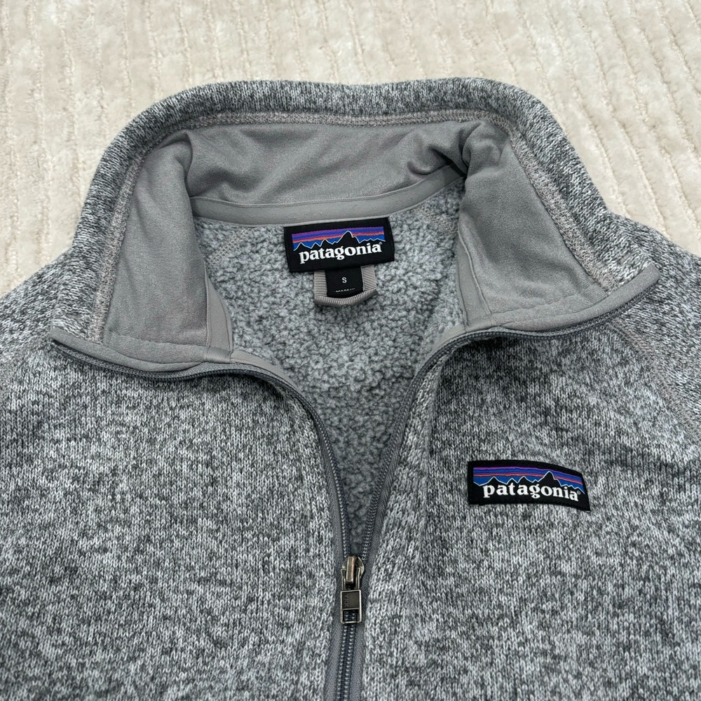 Patagonia Women’s Better Sweater Fleece Jacket in size Small